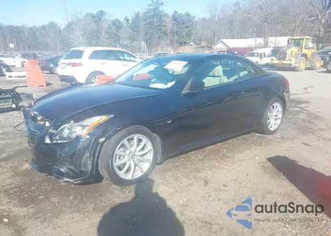 2014 Infiniti Q60 z USA, uszkodzony, nr VIN JN1CV6FE3EM902486